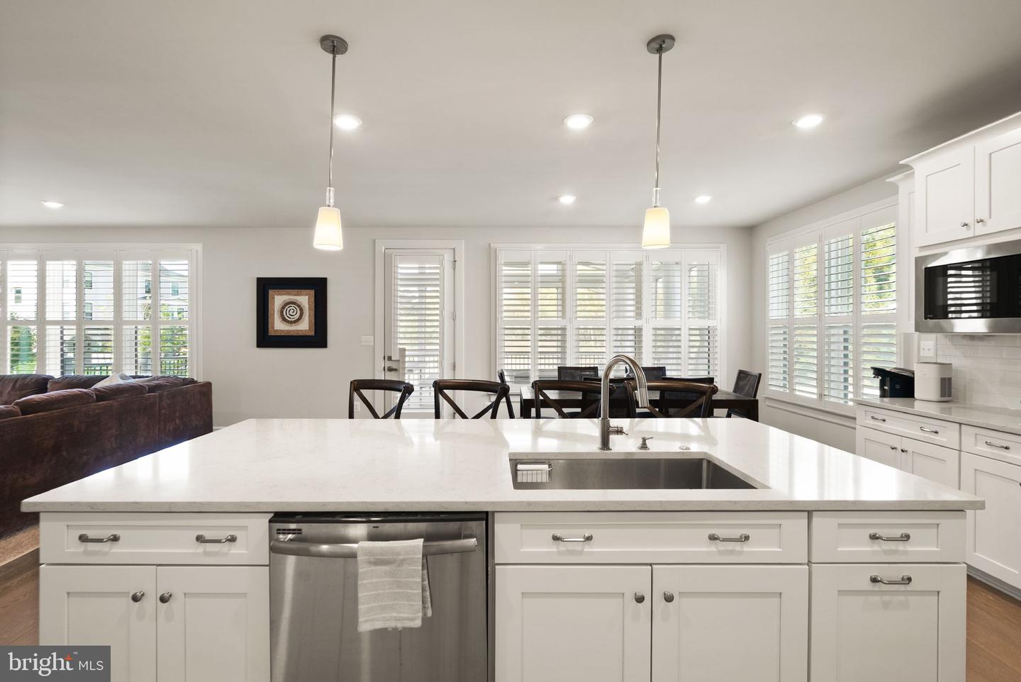 24275 SHINYLEAF CT, ALDIE, Virginia 20105, 5 Bedrooms Bedrooms, ,4 BathroomsBathrooms,Residential,For sale,24275 SHINYLEAF CT,VALO2108390 MLS # VALO2108390