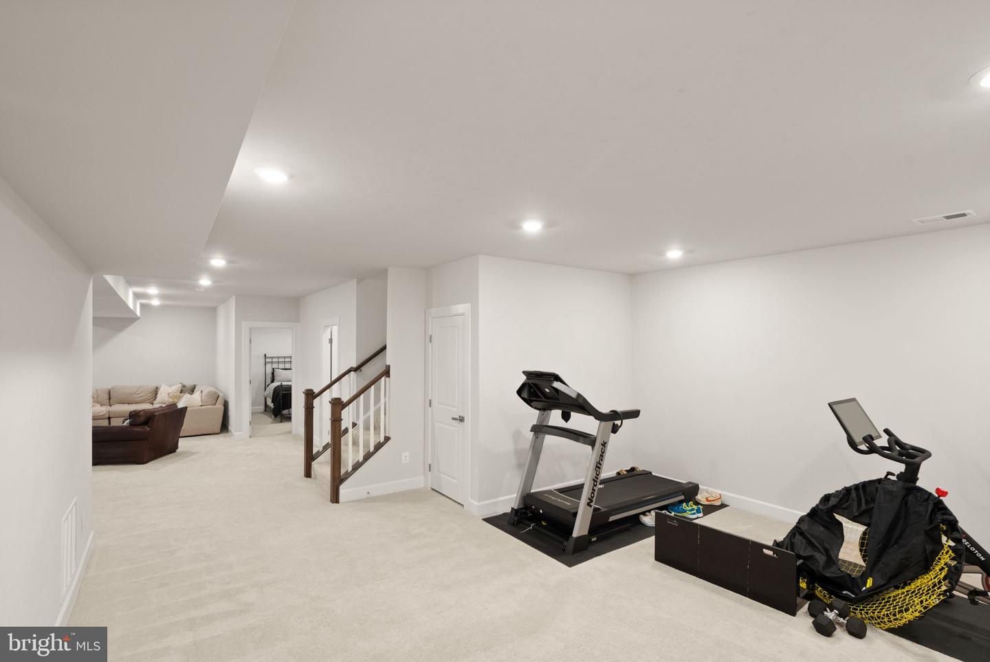 24275 SHINYLEAF CT, ALDIE, Virginia 20105, 5 Bedrooms Bedrooms, ,4 BathroomsBathrooms,Residential,For sale,24275 SHINYLEAF CT,VALO2108390 MLS # VALO2108390