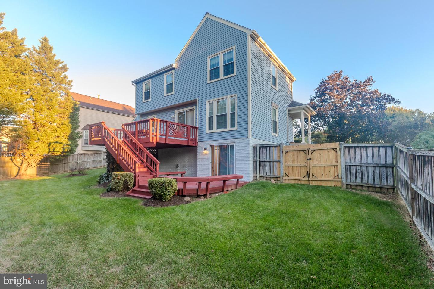 4528 WAVERLY CROSSING LN, CHANTILLY, Virginia 20151, 4 Bedrooms Bedrooms, ,3 BathroomsBathrooms,Residential,For sale,4528 WAVERLY CROSSING LN,VAFX2273186 MLS # VAFX2273186