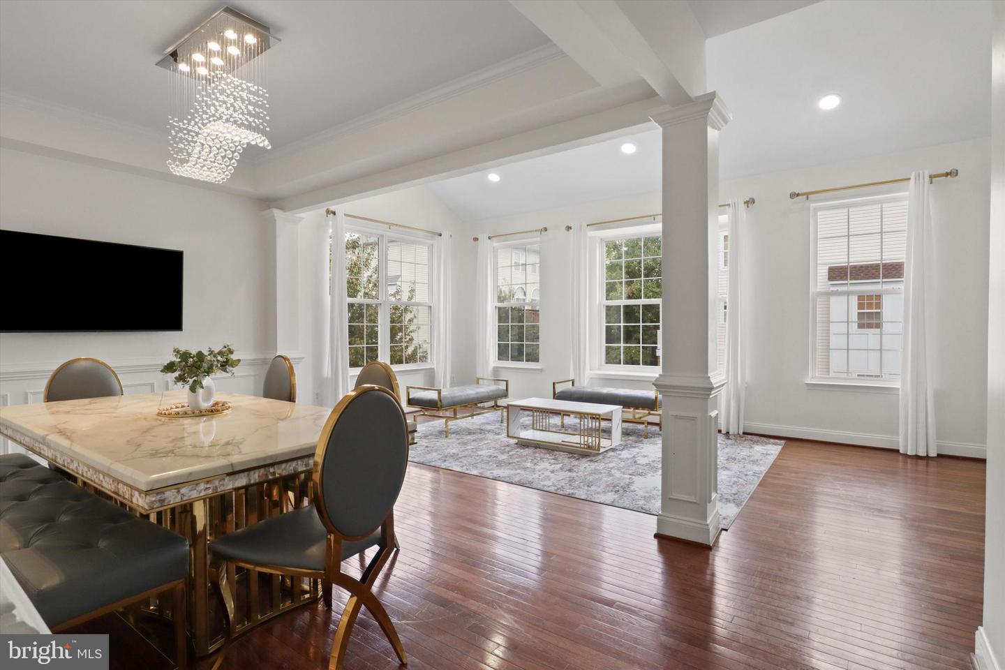 6253 SIBEL PL, ALEXANDRIA, Virginia 22310, 5 Bedrooms Bedrooms, ,4 BathroomsBathrooms,Residential,For sale,6253 SIBEL PL,VAFX2272732 MLS # VAFX2272732