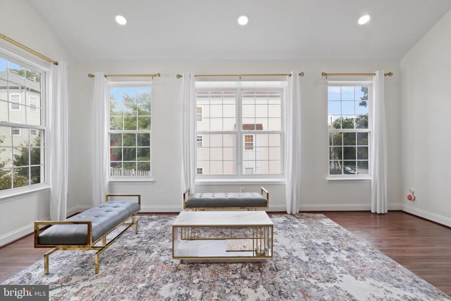6253 SIBEL PL, ALEXANDRIA, Virginia 22310, 5 Bedrooms Bedrooms, ,4 BathroomsBathrooms,Residential,For sale,6253 SIBEL PL,VAFX2272732 MLS # VAFX2272732