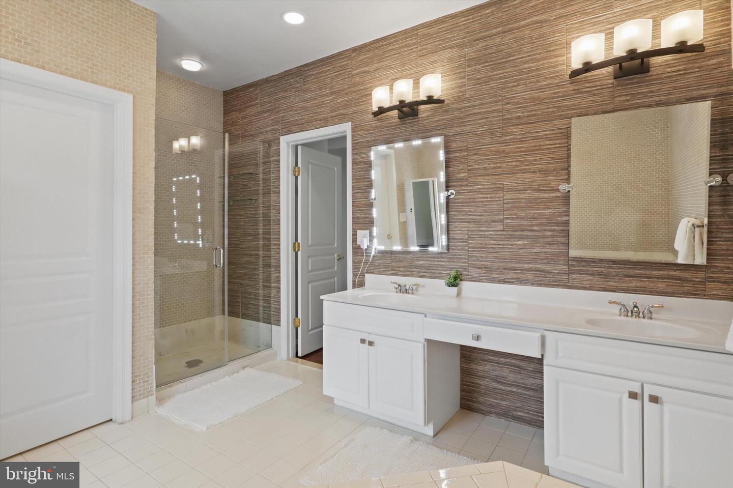 6253 SIBEL PL, ALEXANDRIA, Virginia 22310, 5 Bedrooms Bedrooms, ,4 BathroomsBathrooms,Residential,For sale,6253 SIBEL PL,VAFX2272732 MLS # VAFX2272732