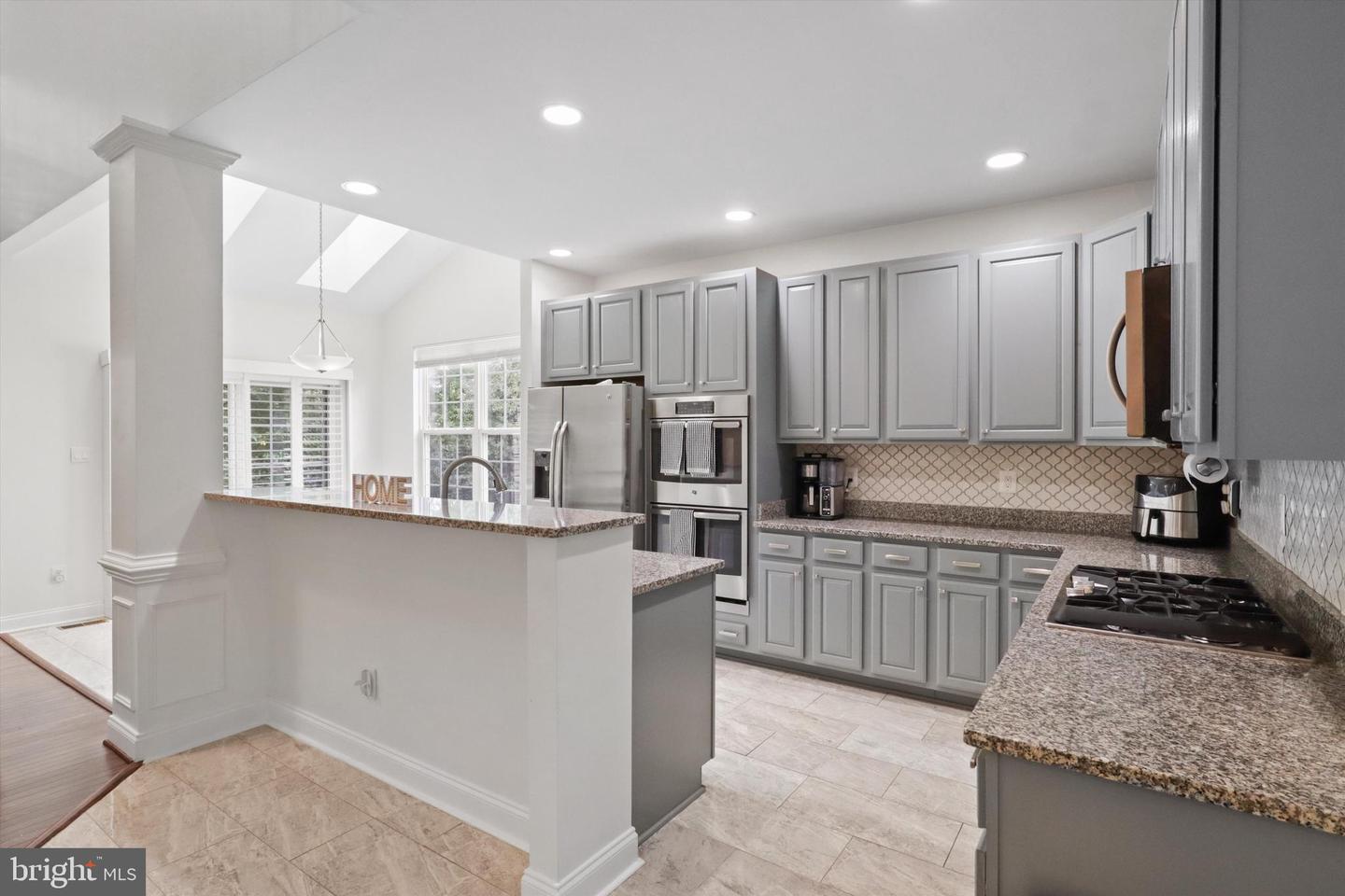 6253 SIBEL PL, ALEXANDRIA, Virginia 22310, 5 Bedrooms Bedrooms, ,4 BathroomsBathrooms,Residential,For sale,6253 SIBEL PL,VAFX2272732 MLS # VAFX2272732
