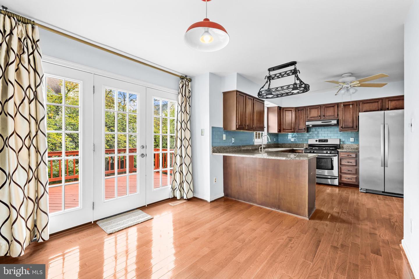 11906 INVERNESS CT, FAIRFAX, Virginia 22033, 3 Bedrooms Bedrooms, 7 Rooms Rooms,2 BathroomsBathrooms,Residential,For sale,11906 INVERNESS CT,VAFX2272768 MLS # VAFX2272768