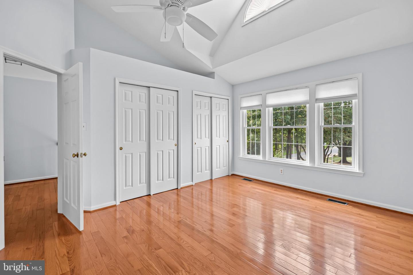 11906 INVERNESS CT, FAIRFAX, Virginia 22033, 3 Bedrooms Bedrooms, 7 Rooms Rooms,2 BathroomsBathrooms,Residential,For sale,11906 INVERNESS CT,VAFX2272768 MLS # VAFX2272768