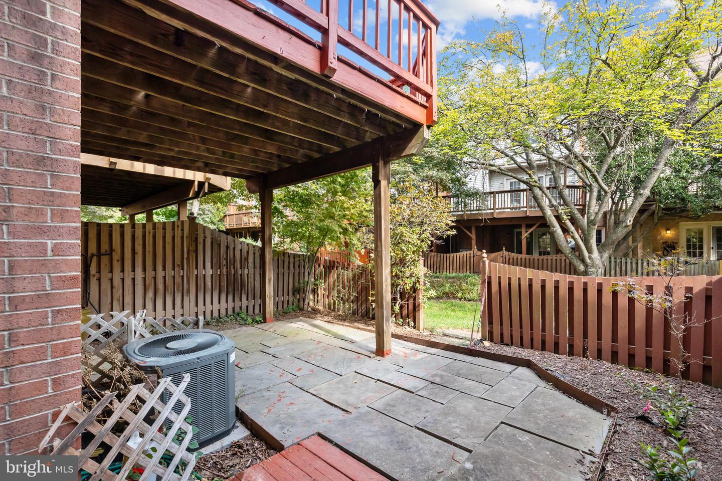 11906 INVERNESS CT, FAIRFAX, Virginia 22033, 3 Bedrooms Bedrooms, 7 Rooms Rooms,2 BathroomsBathrooms,Residential,For sale,11906 INVERNESS CT,VAFX2272768 MLS # VAFX2272768