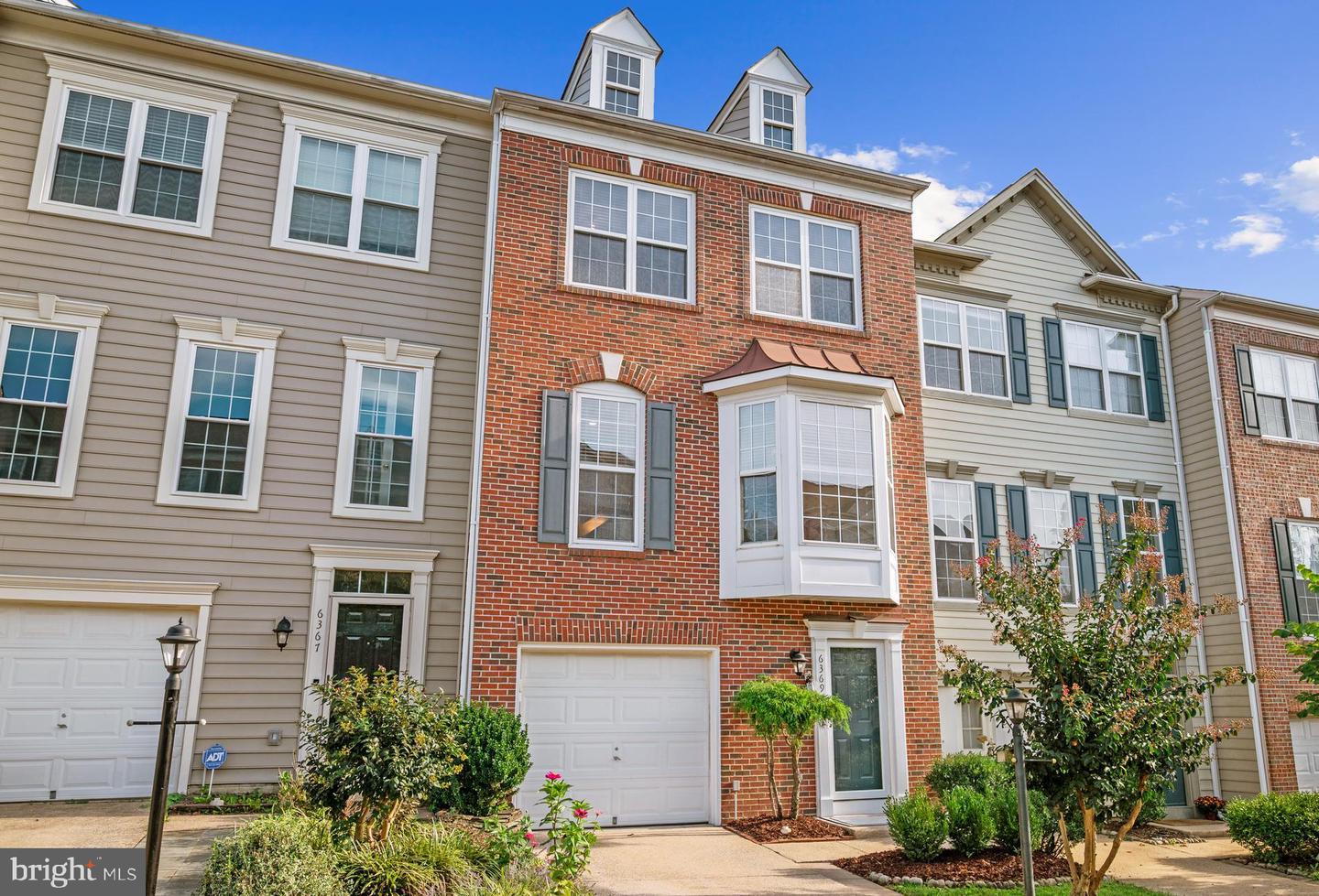 6369 LEVTOV LNDG, ALEXANDRIA, Virginia 22312, 4 Bedrooms Bedrooms, ,3 BathroomsBathrooms,Residential,For sale,6369 LEVTOV LNDG,VAFX2272810 MLS # VAFX2272810