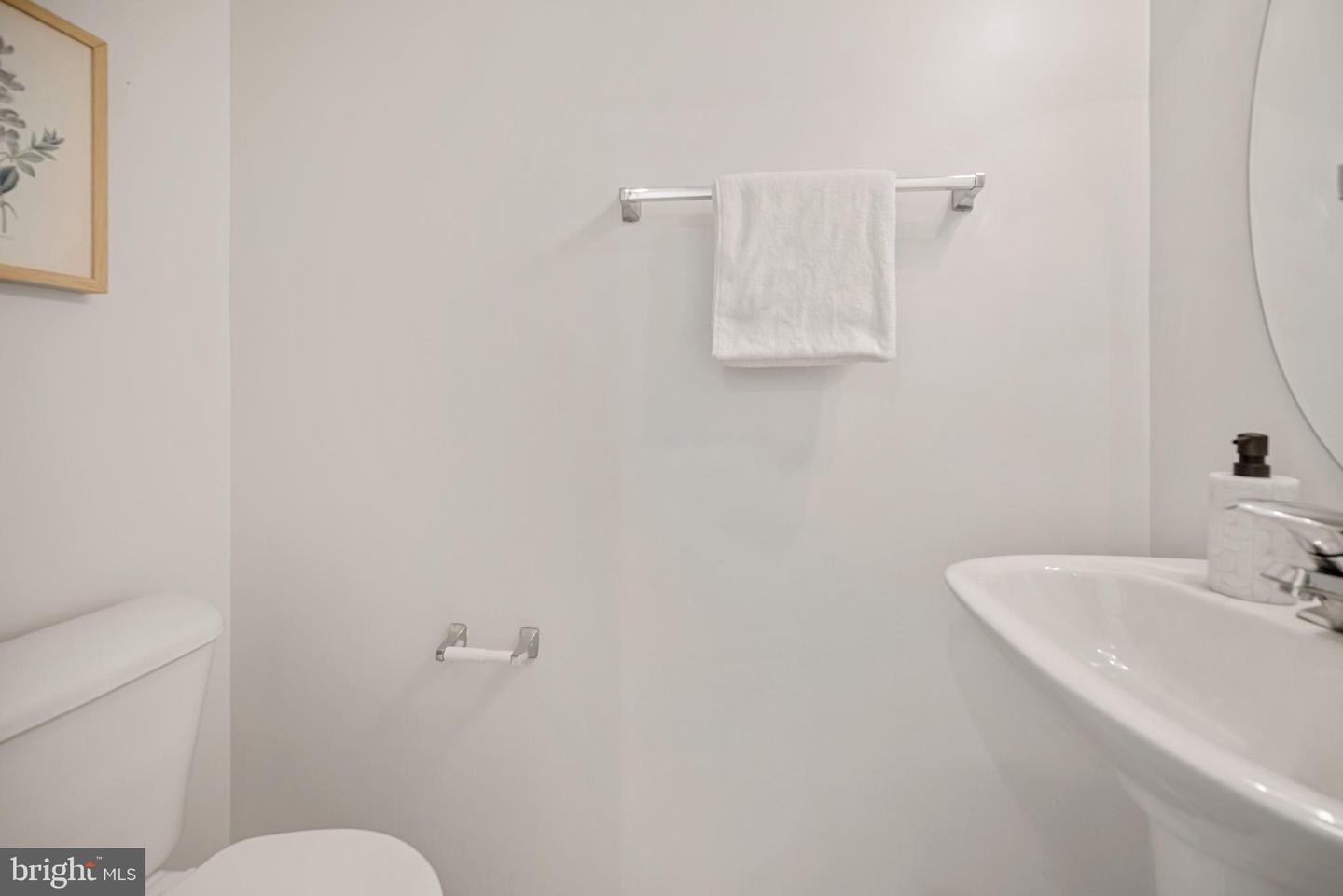 6369 LEVTOV LNDG, ALEXANDRIA, Virginia 22312, 4 Bedrooms Bedrooms, ,3 BathroomsBathrooms,Residential,For sale,6369 LEVTOV LNDG,VAFX2272810 MLS # VAFX2272810