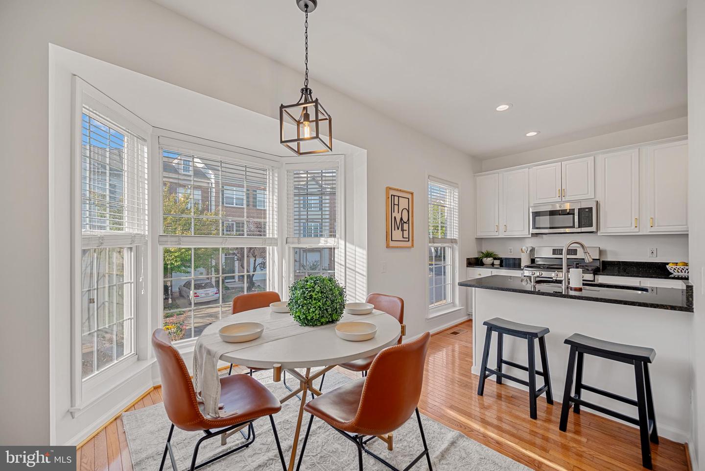 6369 LEVTOV LNDG, ALEXANDRIA, Virginia 22312, 4 Bedrooms Bedrooms, ,3 BathroomsBathrooms,Residential,For sale,6369 LEVTOV LNDG,VAFX2272810 MLS # VAFX2272810