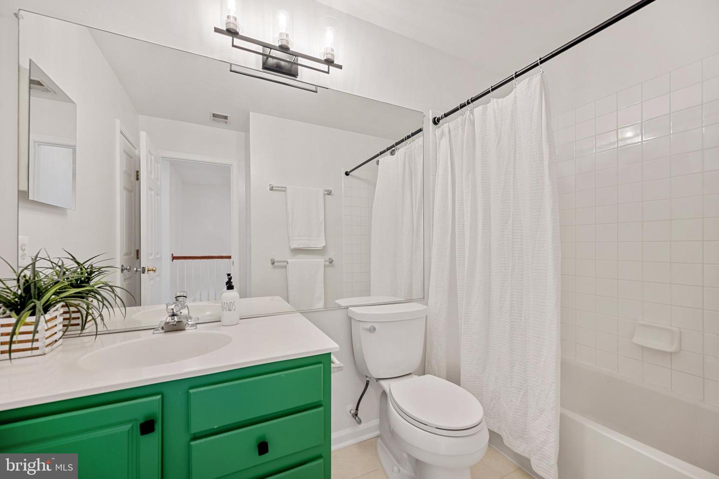 6369 LEVTOV LNDG, ALEXANDRIA, Virginia 22312, 4 Bedrooms Bedrooms, ,3 BathroomsBathrooms,Residential,For sale,6369 LEVTOV LNDG,VAFX2272810 MLS # VAFX2272810