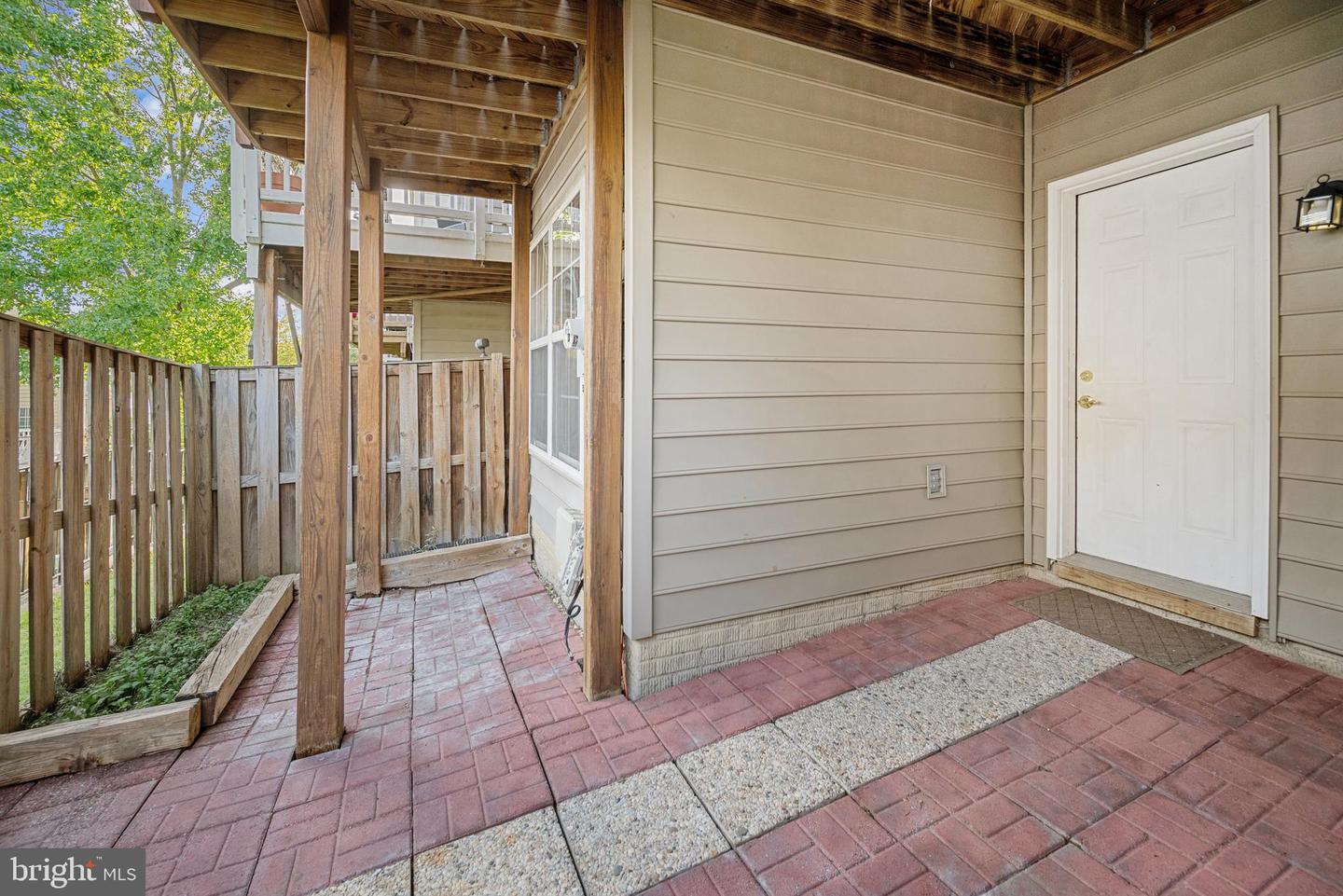 6369 LEVTOV LNDG, ALEXANDRIA, Virginia 22312, 4 Bedrooms Bedrooms, ,3 BathroomsBathrooms,Residential,For sale,6369 LEVTOV LNDG,VAFX2272810 MLS # VAFX2272810