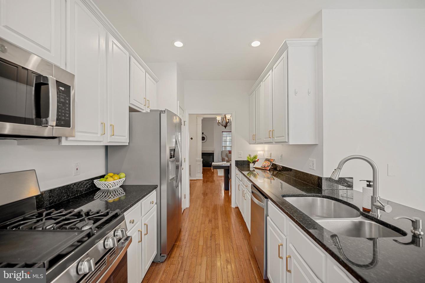 6369 LEVTOV LNDG, ALEXANDRIA, Virginia 22312, 4 Bedrooms Bedrooms, ,3 BathroomsBathrooms,Residential,For sale,6369 LEVTOV LNDG,VAFX2272810 MLS # VAFX2272810