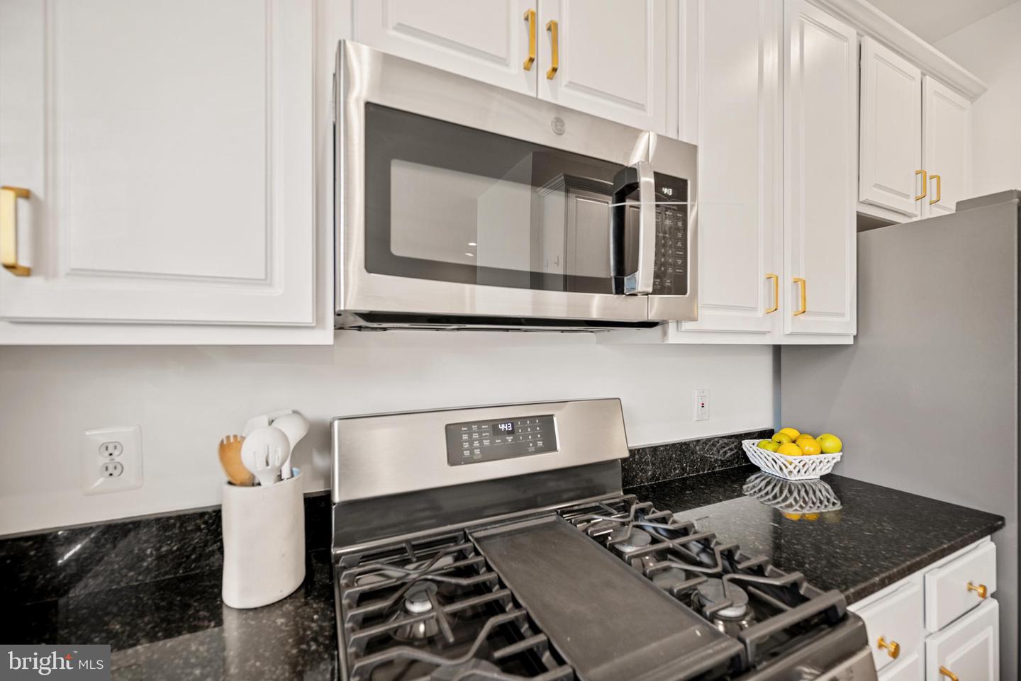 6369 LEVTOV LNDG, ALEXANDRIA, Virginia 22312, 4 Bedrooms Bedrooms, ,3 BathroomsBathrooms,Residential,For sale,6369 LEVTOV LNDG,VAFX2272810 MLS # VAFX2272810