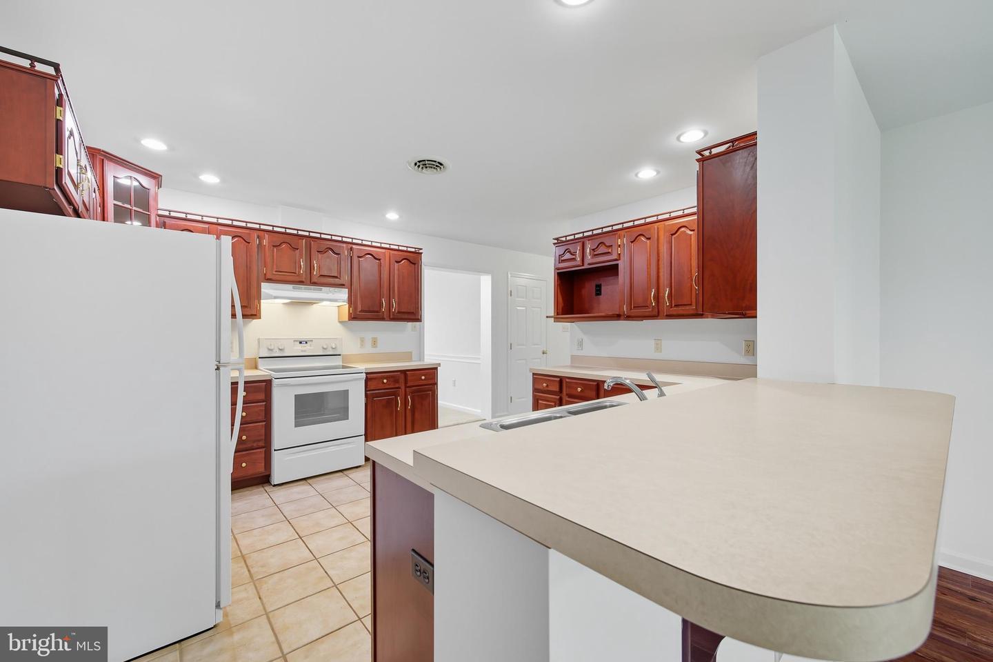 107 SHENELL DR, MOUNT JACKSON, Virginia 22842, 3 Bedrooms Bedrooms, ,2 BathroomsBathrooms,Residential,For sale,107 SHENELL DR,VASH2012708 MLS # VASH2012708