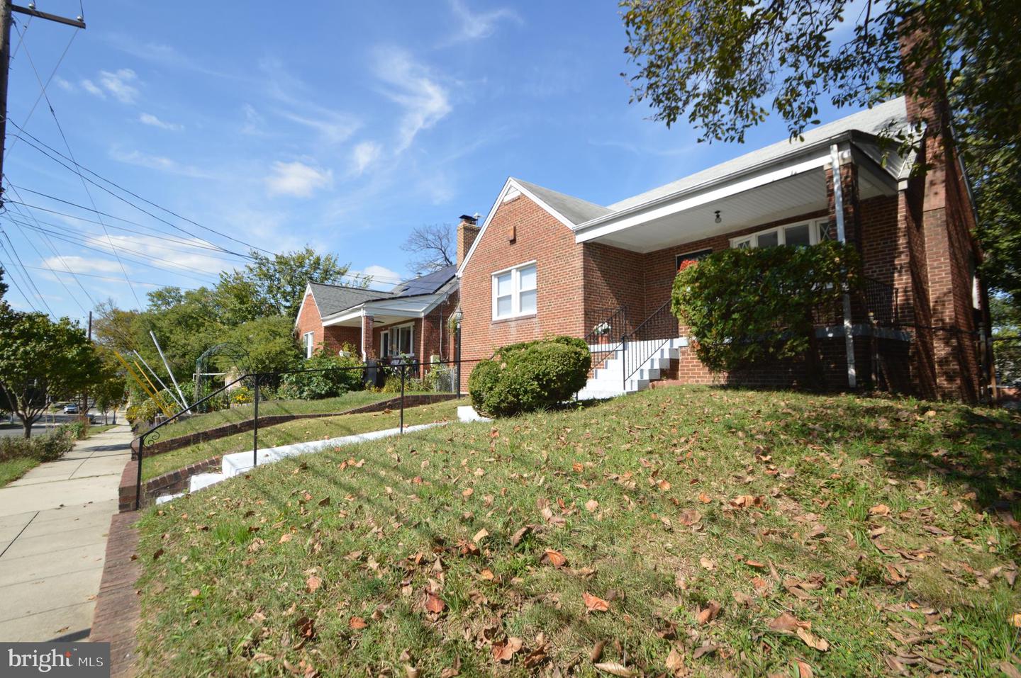 210 PEABODY ST NE, WASHINGTON, District Of Columbia 20011, 4 Bedrooms Bedrooms, ,3 BathroomsBathrooms,Residential,For sale,210 PEABODY ST NE,DCDC2225638 MLS # DCDC2225638