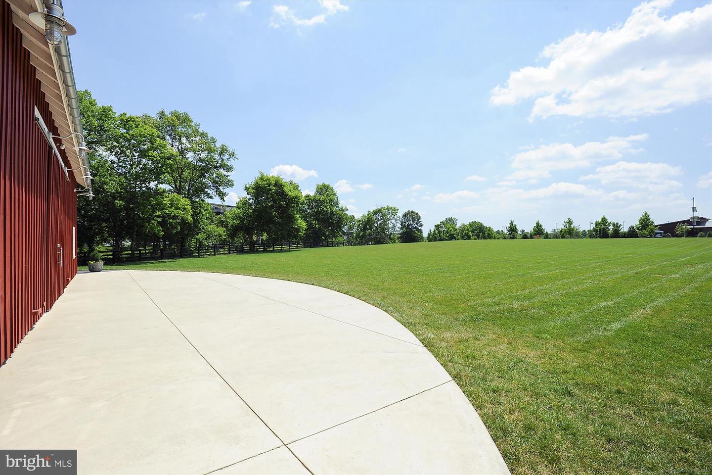20763 CRESCENT POINTE PL, ASHBURN, Virginia 20147, 3 Bedrooms Bedrooms, ,3 BathroomsBathrooms,Residential,For sale,20763 CRESCENT POINTE PL,VALO2108302 MLS # VALO2108302