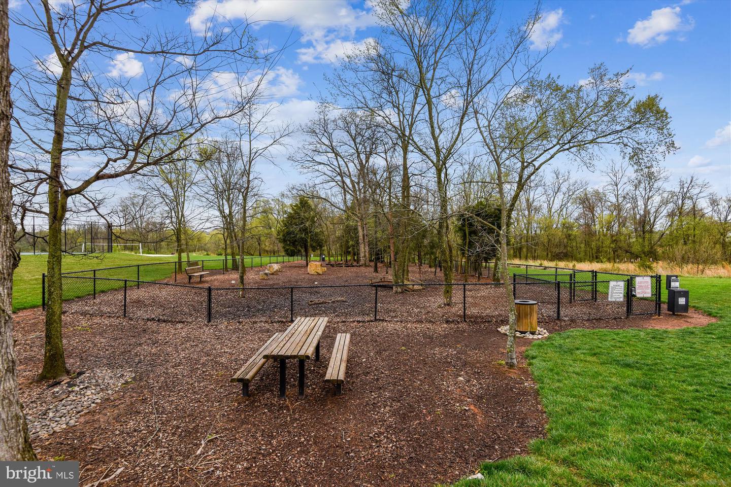 20763 CRESCENT POINTE PL, ASHBURN, Virginia 20147, 3 Bedrooms Bedrooms, ,3 BathroomsBathrooms,Residential,For sale,20763 CRESCENT POINTE PL,VALO2108302 MLS # VALO2108302