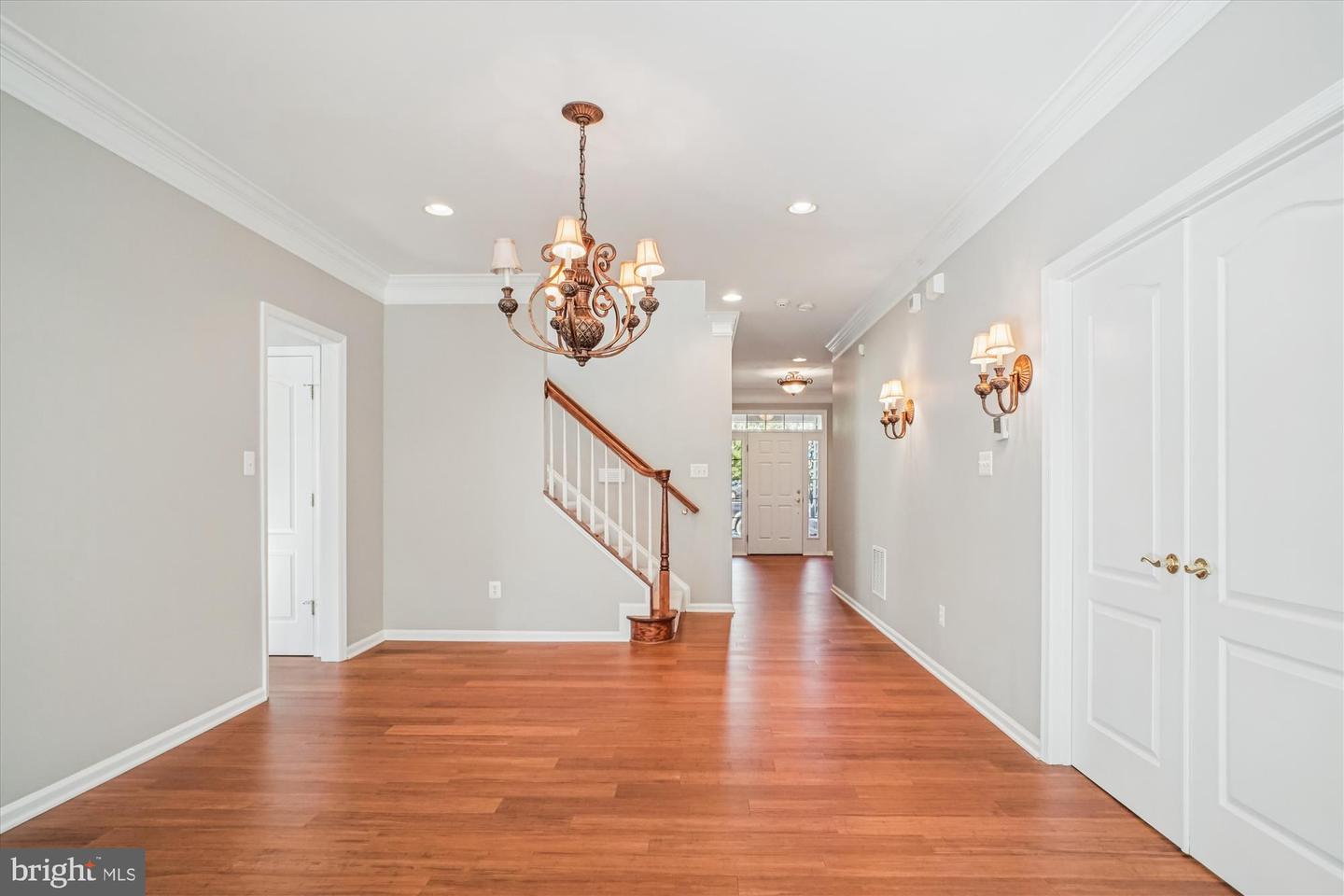20763 CRESCENT POINTE PL, ASHBURN, Virginia 20147, 3 Bedrooms Bedrooms, ,3 BathroomsBathrooms,Residential,For sale,20763 CRESCENT POINTE PL,VALO2108302 MLS # VALO2108302