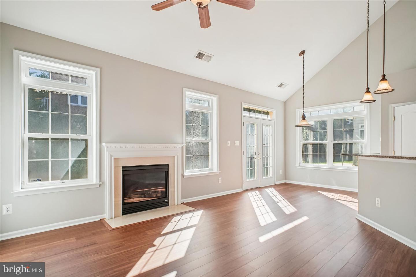 20763 CRESCENT POINTE PL, ASHBURN, Virginia 20147, 3 Bedrooms Bedrooms, ,3 BathroomsBathrooms,Residential,For sale,20763 CRESCENT POINTE PL,VALO2108302 MLS # VALO2108302