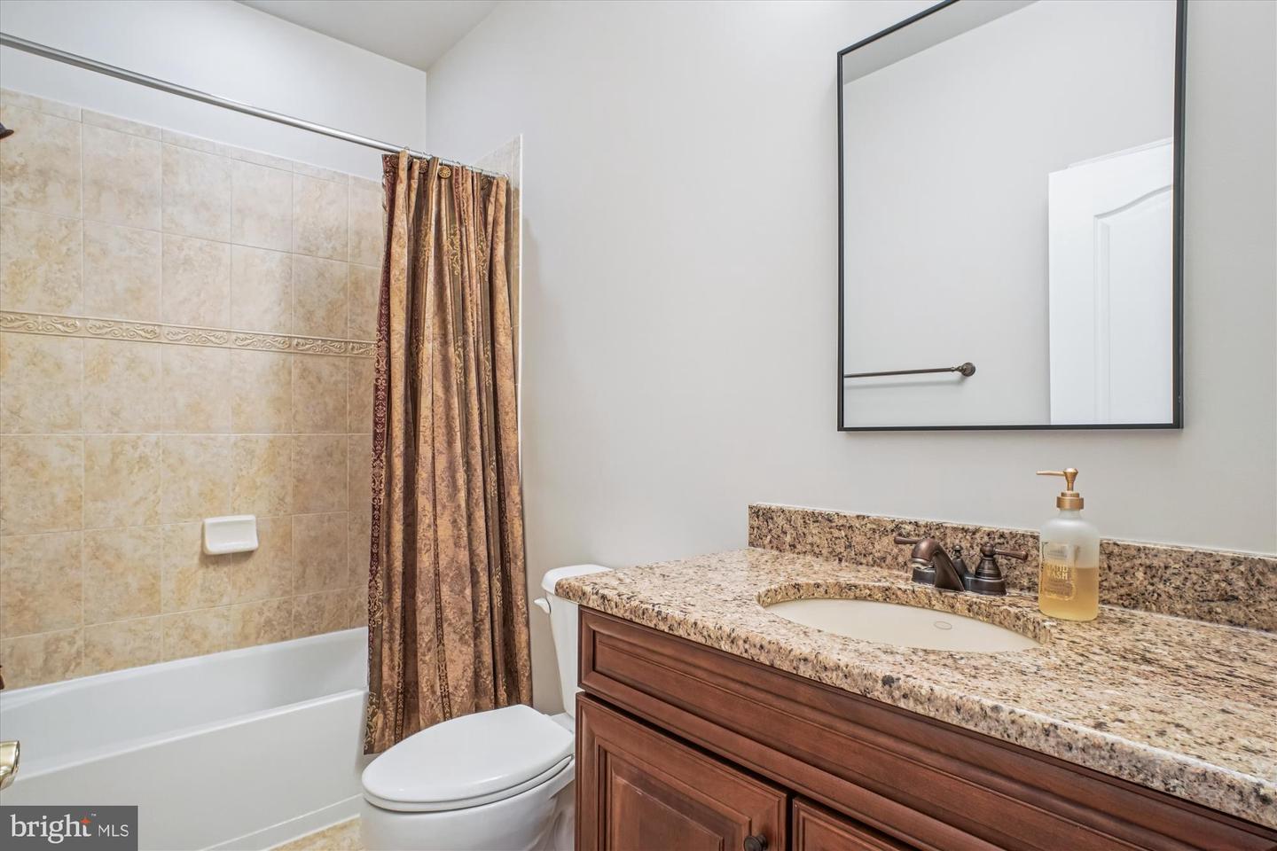 20763 CRESCENT POINTE PL, ASHBURN, Virginia 20147, 3 Bedrooms Bedrooms, ,3 BathroomsBathrooms,Residential,For sale,20763 CRESCENT POINTE PL,VALO2108302 MLS # VALO2108302