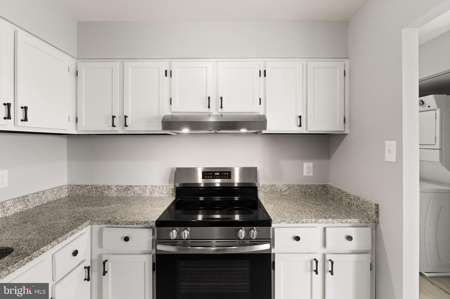 6145 EDSALL RD #I, ALEXANDRIA, Virginia 22304, 2 Bedrooms Bedrooms, ,1 BathroomBathrooms,Residential,For sale,6145 EDSALL RD #I,VAAX2050548 MLS # VAAX2050548 6145 EDSALL RD #I, ALEXANDRIA, Virginia 22304, 2 Bedrooms Bedrooms, ,1 BathroomBathrooms,Residential,For sale,6145 EDSALL RD #I,VAAX2050548 MLS # VAAX2050548