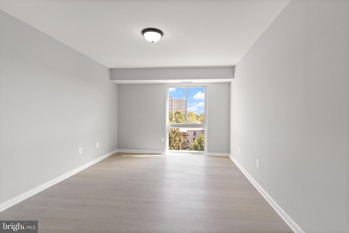 6145 EDSALL RD #I, ALEXANDRIA, Virginia 22304, 2 Bedrooms Bedrooms, ,1 BathroomBathrooms,Residential,For sale,6145 EDSALL RD #I,VAAX2050548 MLS # VAAX2050548 6145 EDSALL RD #I, ALEXANDRIA, Virginia 22304, 2 Bedrooms Bedrooms, ,1 BathroomBathrooms,Residential,For sale,6145 EDSALL RD #I,VAAX2050548 MLS # VAAX2050548