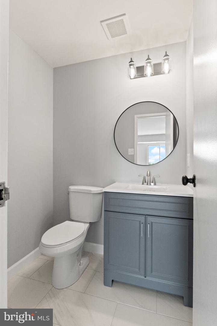 6145 EDSALL RD #I, ALEXANDRIA, Virginia 22304, 2 Bedrooms Bedrooms, ,1 BathroomBathrooms,Residential,For sale,6145 EDSALL RD #I,VAAX2050548 MLS # VAAX2050548 6145 EDSALL RD #I, ALEXANDRIA, Virginia 22304, 2 Bedrooms Bedrooms, ,1 BathroomBathrooms,Residential,For sale,6145 EDSALL RD #I,VAAX2050548 MLS # VAAX2050548