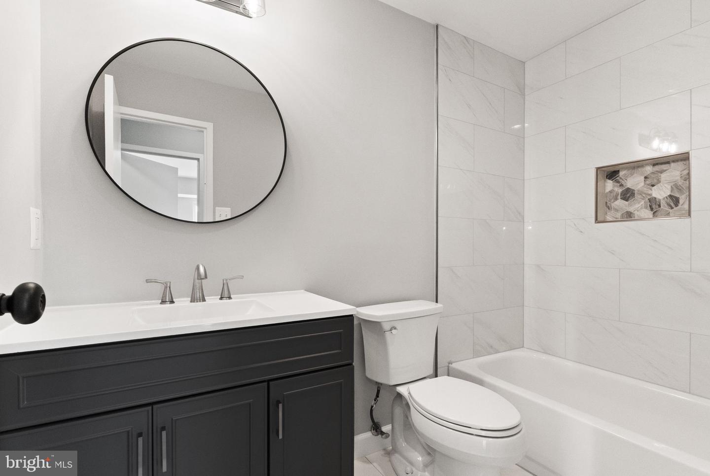 6145 EDSALL RD #I, ALEXANDRIA, Virginia 22304, 2 Bedrooms Bedrooms, ,1 BathroomBathrooms,Residential,For sale,6145 EDSALL RD #I,VAAX2050548 MLS # VAAX2050548 6145 EDSALL RD #I, ALEXANDRIA, Virginia 22304, 2 Bedrooms Bedrooms, ,1 BathroomBathrooms,Residential,For sale,6145 EDSALL RD #I,VAAX2050548 MLS # VAAX2050548