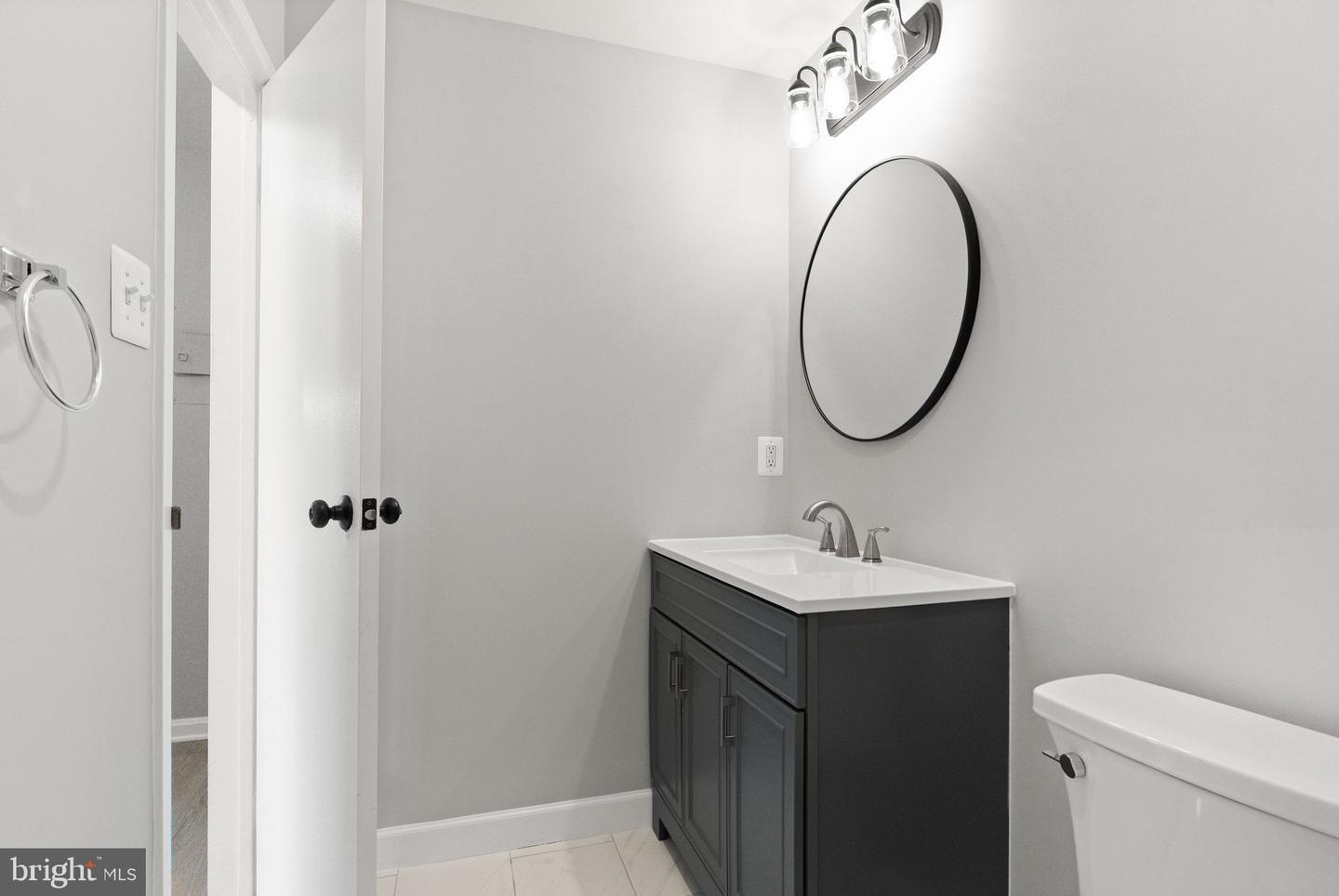 6145 EDSALL RD #I, ALEXANDRIA, Virginia 22304, 2 Bedrooms Bedrooms, ,1 BathroomBathrooms,Residential,For sale,6145 EDSALL RD #I,VAAX2050548 MLS # VAAX2050548 6145 EDSALL RD #I, ALEXANDRIA, Virginia 22304, 2 Bedrooms Bedrooms, ,1 BathroomBathrooms,Residential,For sale,6145 EDSALL RD #I,VAAX2050548 MLS # VAAX2050548