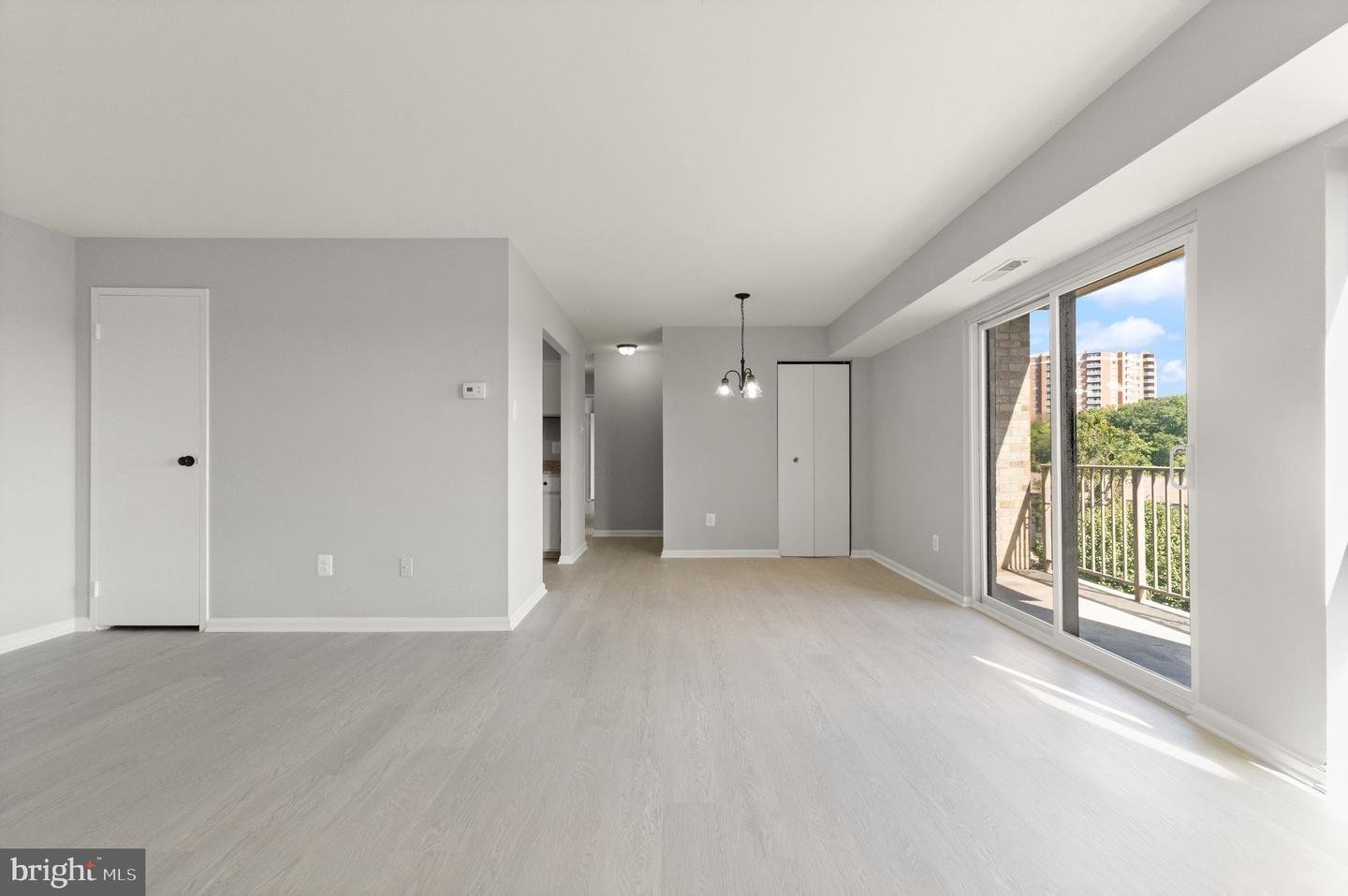 6145 EDSALL RD #I, ALEXANDRIA, Virginia 22304, 2 Bedrooms Bedrooms, ,1 BathroomBathrooms,Residential,For sale,6145 EDSALL RD #I,VAAX2050548 MLS # VAAX2050548 6145 EDSALL RD #I, ALEXANDRIA, Virginia 22304, 2 Bedrooms Bedrooms, ,1 BathroomBathrooms,Residential,For sale,6145 EDSALL RD #I,VAAX2050548 MLS # VAAX2050548