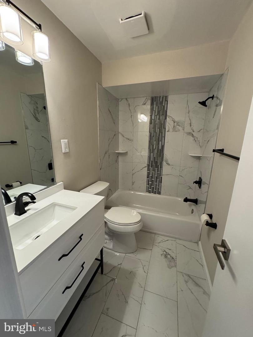 9732 COPELAND DR, MANASSAS, Virginia 20109, 5 Bedrooms Bedrooms, ,2 BathroomsBathrooms,Residential,For sale,9732 COPELAND DR,VAPW2105440 MLS # VAPW2105440