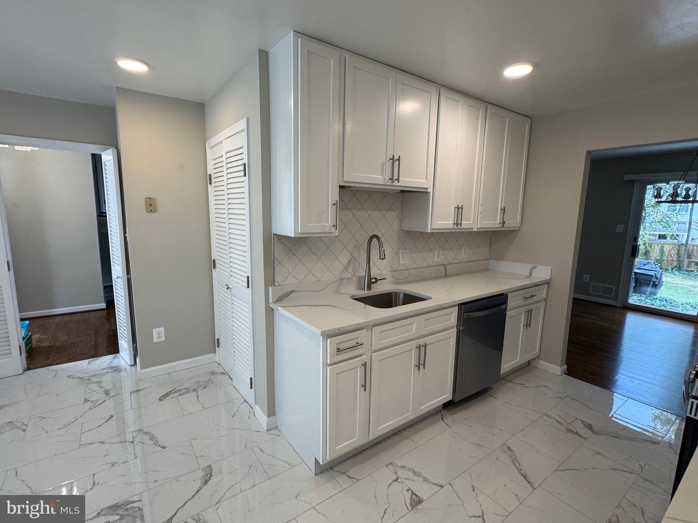 9732 COPELAND DR, MANASSAS, Virginia 20109, 5 Bedrooms Bedrooms, ,2 BathroomsBathrooms,Residential,For sale,9732 COPELAND DR,VAPW2105440 MLS # VAPW2105440