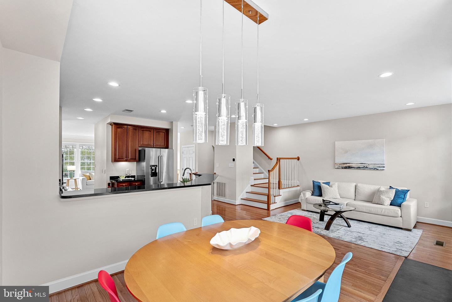108 MONROE MILLS LN, HERNDON, Virginia 20170, 3 Bedrooms Bedrooms, ,3 BathroomsBathrooms,Residential,For sale,108 MONROE MILLS LN,VAFX2272908 MLS # VAFX2272908