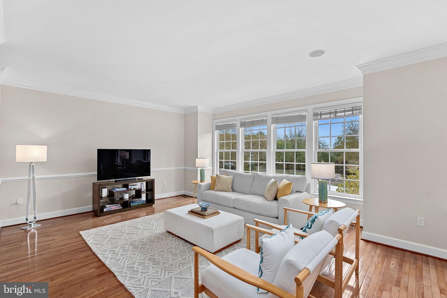 108 MONROE MILLS LN, HERNDON, Virginia 20170, 3 Bedrooms Bedrooms, ,3 BathroomsBathrooms,Residential,For sale,108 MONROE MILLS LN,VAFX2272908 MLS # VAFX2272908