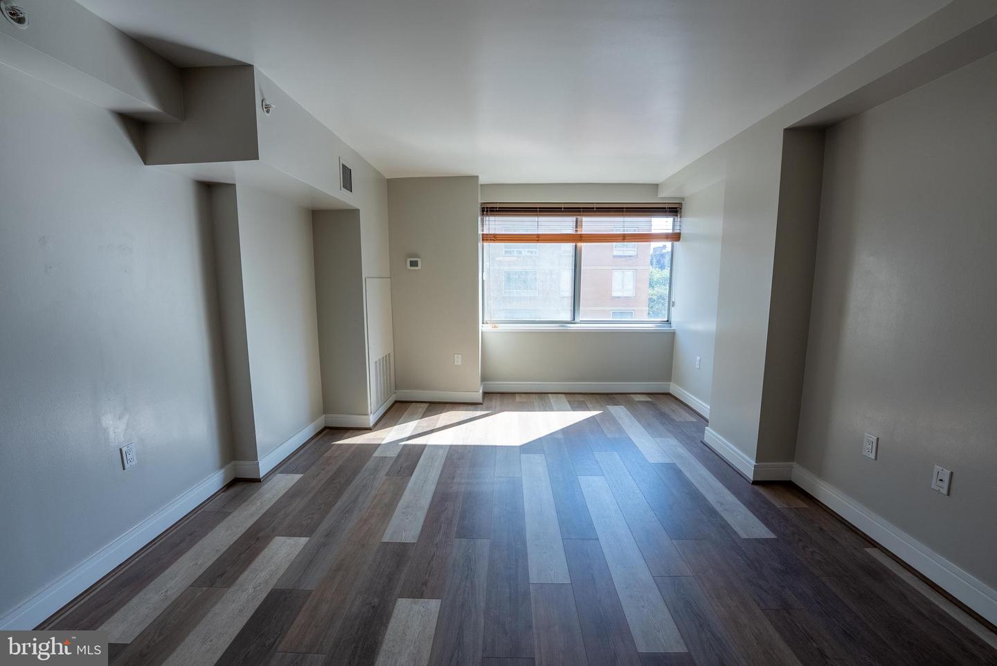 800 4TH ST SW #N312, WASHINGTON, District Of Columbia 20024, 1 Bedroom Bedrooms, ,1 BathroomBathrooms,Residential,For sale,800 4TH ST SW #N312,DCDC2225760 MLS # DCDC2225760