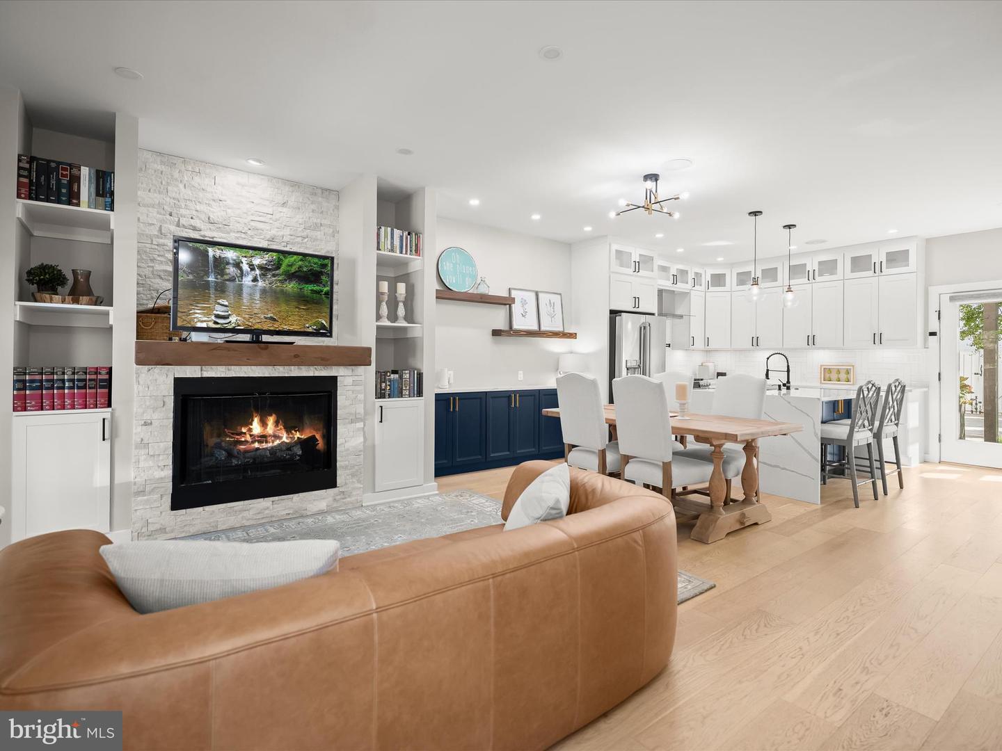 603 N ALFRED ST, ALEXANDRIA, Virginia 22314, 4 Bedrooms Bedrooms, ,4 BathroomsBathrooms,Residential,For sale,603 N ALFRED ST,VAAX2050582 MLS # VAAX2050582