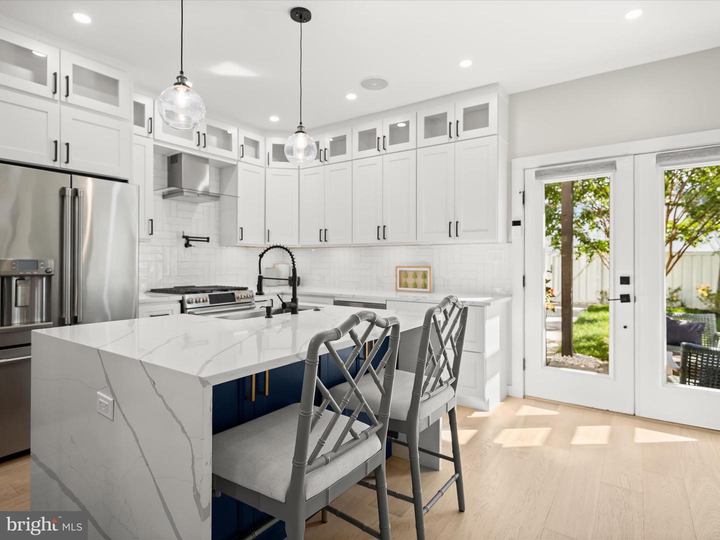 603 N ALFRED ST, ALEXANDRIA, Virginia 22314, 4 Bedrooms Bedrooms, ,4 BathroomsBathrooms,Residential,For sale,603 N ALFRED ST,VAAX2050582 MLS # VAAX2050582