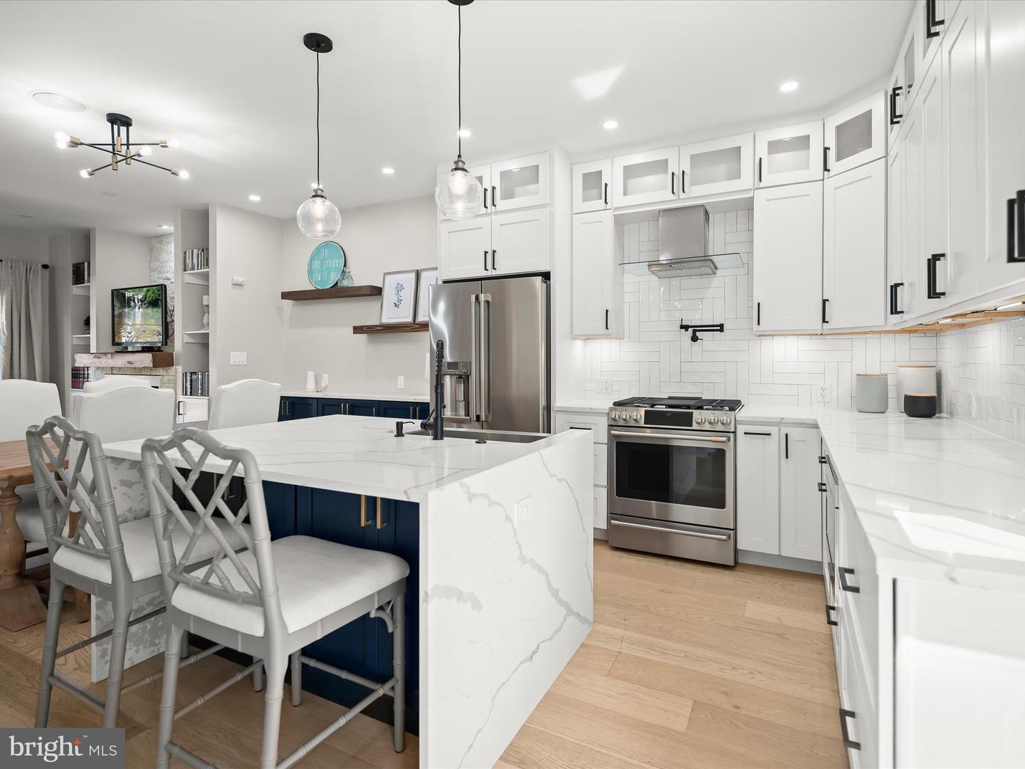 603 N ALFRED ST, ALEXANDRIA, Virginia 22314, 4 Bedrooms Bedrooms, ,4 BathroomsBathrooms,Residential,For sale,603 N ALFRED ST,VAAX2050582 MLS # VAAX2050582