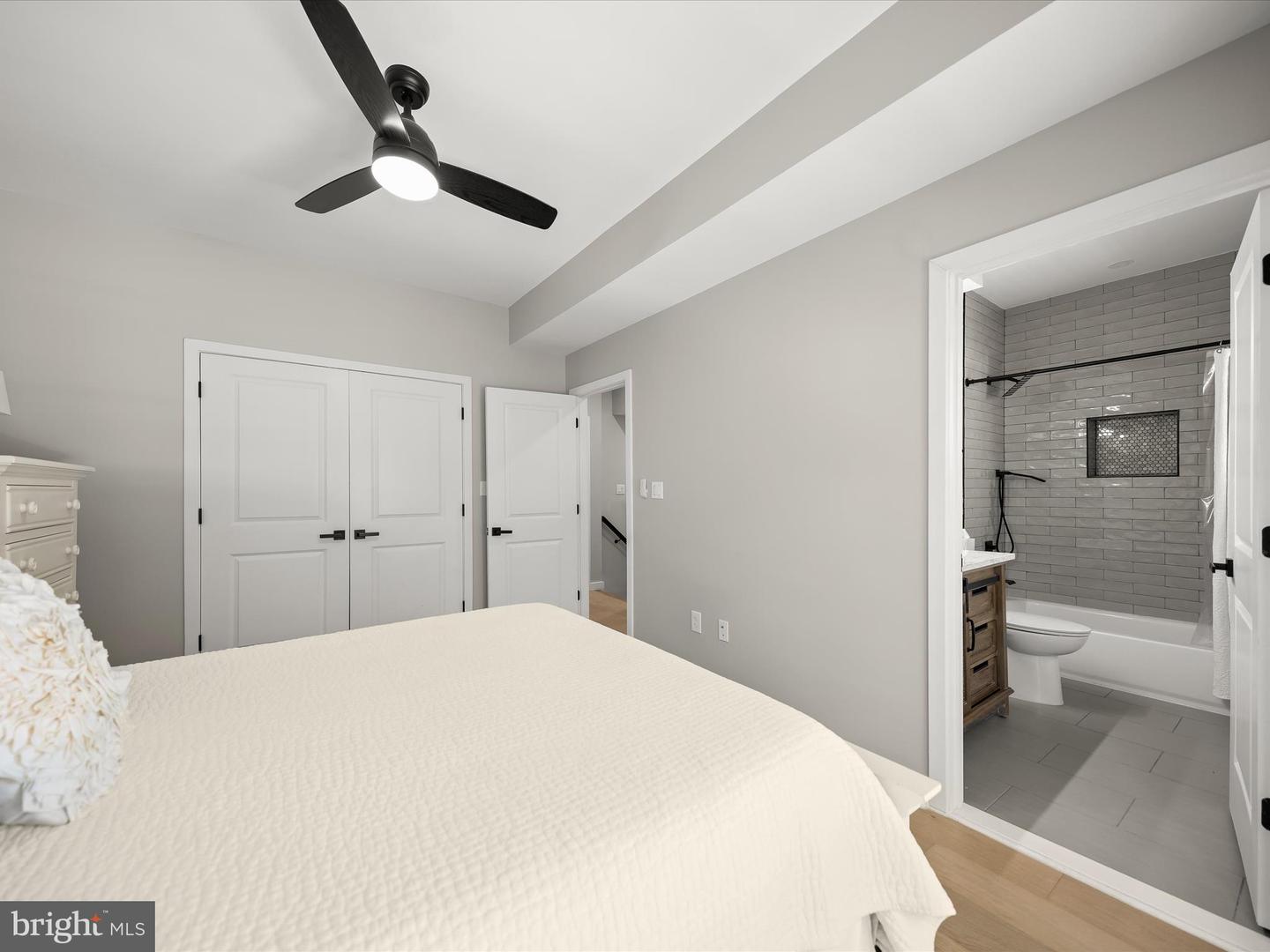 603 N ALFRED ST, ALEXANDRIA, Virginia 22314, 4 Bedrooms Bedrooms, ,4 BathroomsBathrooms,Residential,For sale,603 N ALFRED ST,VAAX2050582 MLS # VAAX2050582