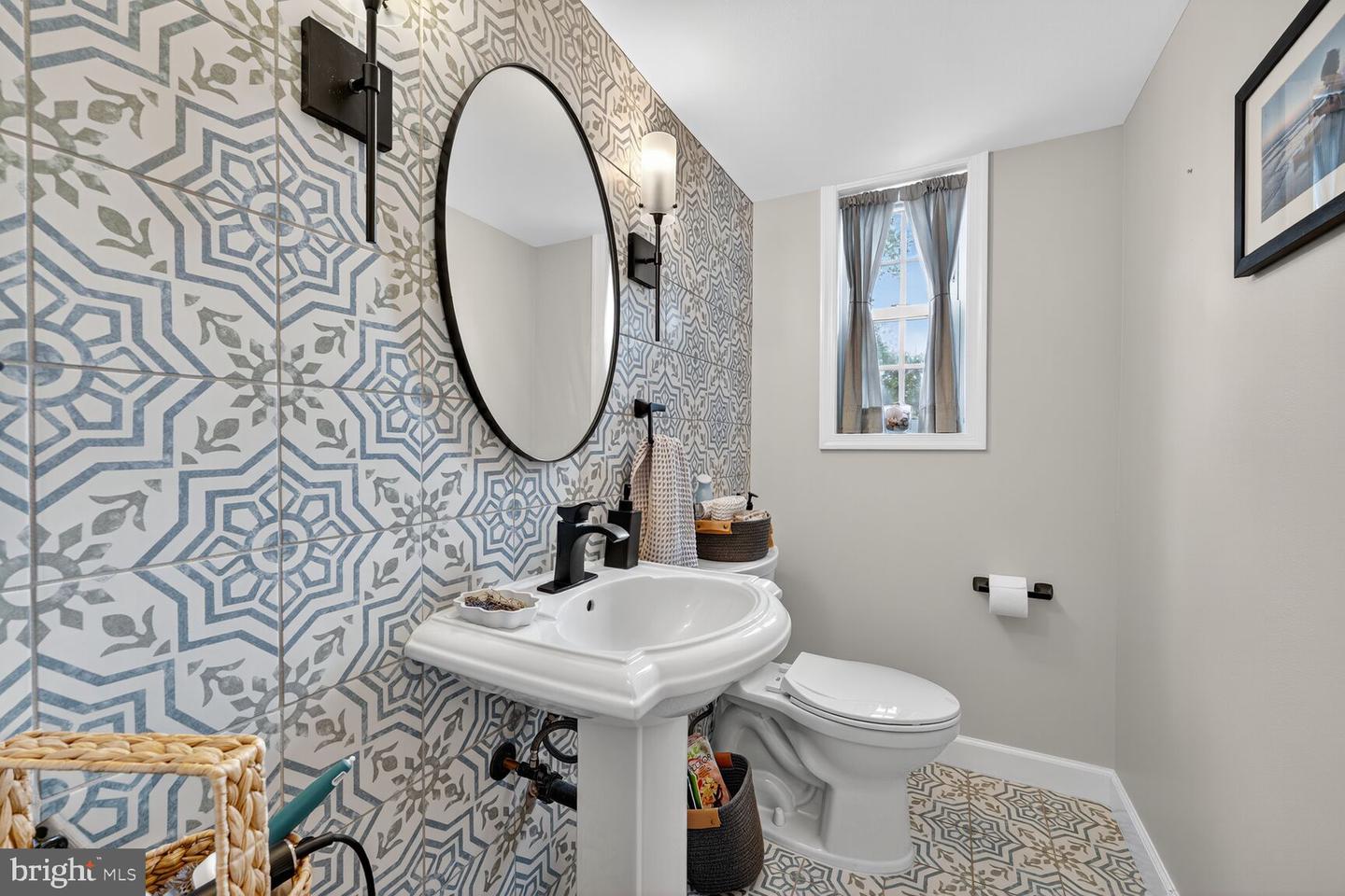 28 GARDEN DR, ALEXANDRIA, Virginia 22304, 3 Bedrooms Bedrooms, ,2 BathroomsBathrooms,Residential,For sale,28 GARDEN DR,VAAX2050586 MLS # VAAX2050586