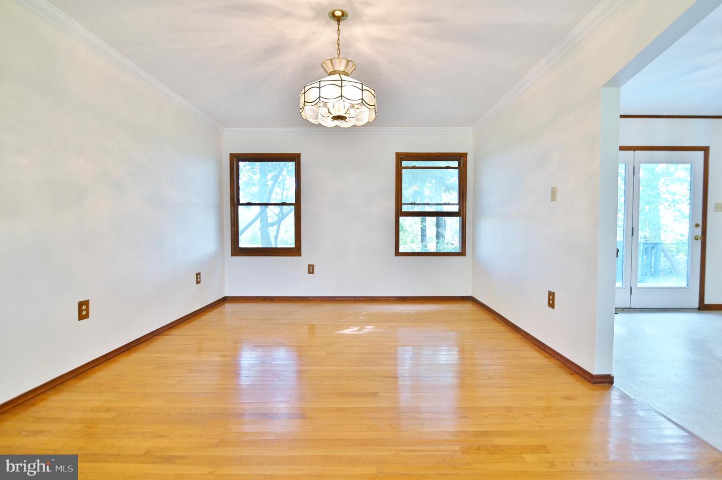 2784 RIDGE HOLLOW RD, EDINBURG, Virginia 22824, 5 Bedrooms Bedrooms, ,4 BathroomsBathrooms,Residential,For sale,2784 RIDGE HOLLOW RD,VASH2012724 MLS # VASH2012724