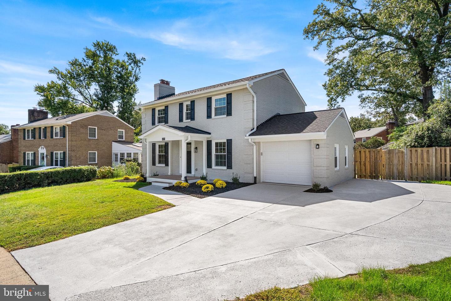 4122 17TH ST N, ARLINGTON, Virginia 22207, 5 Bedrooms Bedrooms, 9 Rooms Rooms,3 BathroomsBathrooms,Residential,For sale,4122 17TH ST N,VAAR2064630 MLS # VAAR2064630