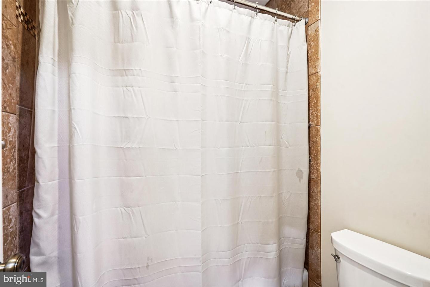 12328 BUNCHE RD, FAIRFAX, Virginia 22030, 4 Bedrooms Bedrooms, ,2 BathroomsBathrooms,Residential,For sale,12328 BUNCHE RD,VAFX2273104 MLS # VAFX2273104