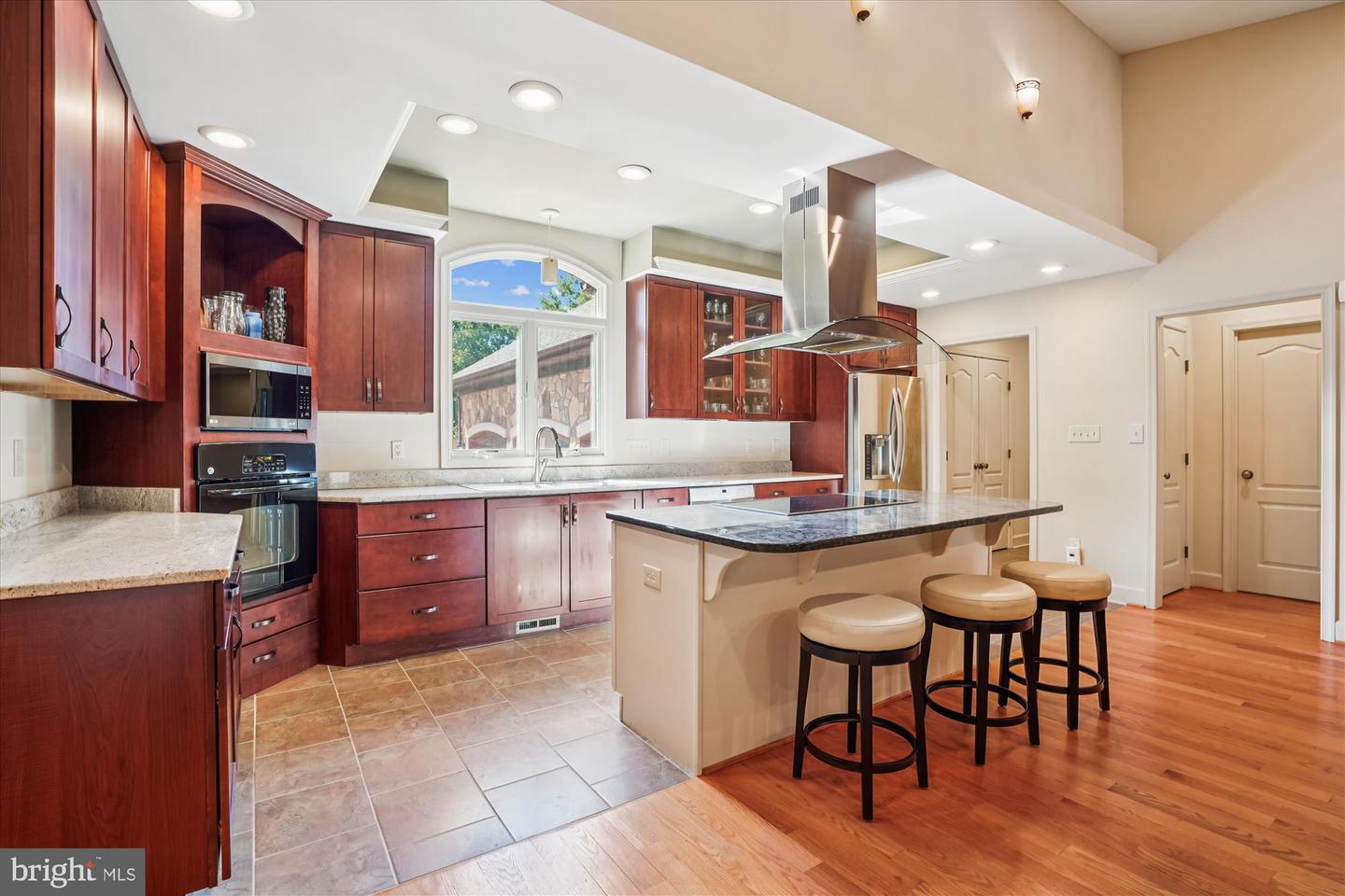 12328 BUNCHE RD, FAIRFAX, Virginia 22030, 4 Bedrooms Bedrooms, ,2 BathroomsBathrooms,Residential,For sale,12328 BUNCHE RD,VAFX2273104 MLS # VAFX2273104