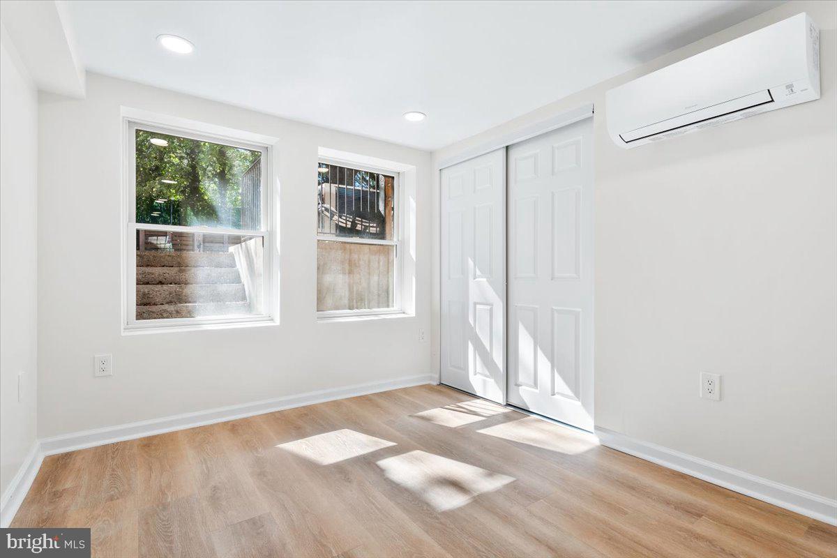 30 FARRAGUT PL NW, WASHINGTON, District Of Columbia 20011, 4 Bedrooms Bedrooms, ,3 BathroomsBathrooms,Residential,For sale,30 FARRAGUT PL NW,DCDC2225868 MLS # DCDC2225868