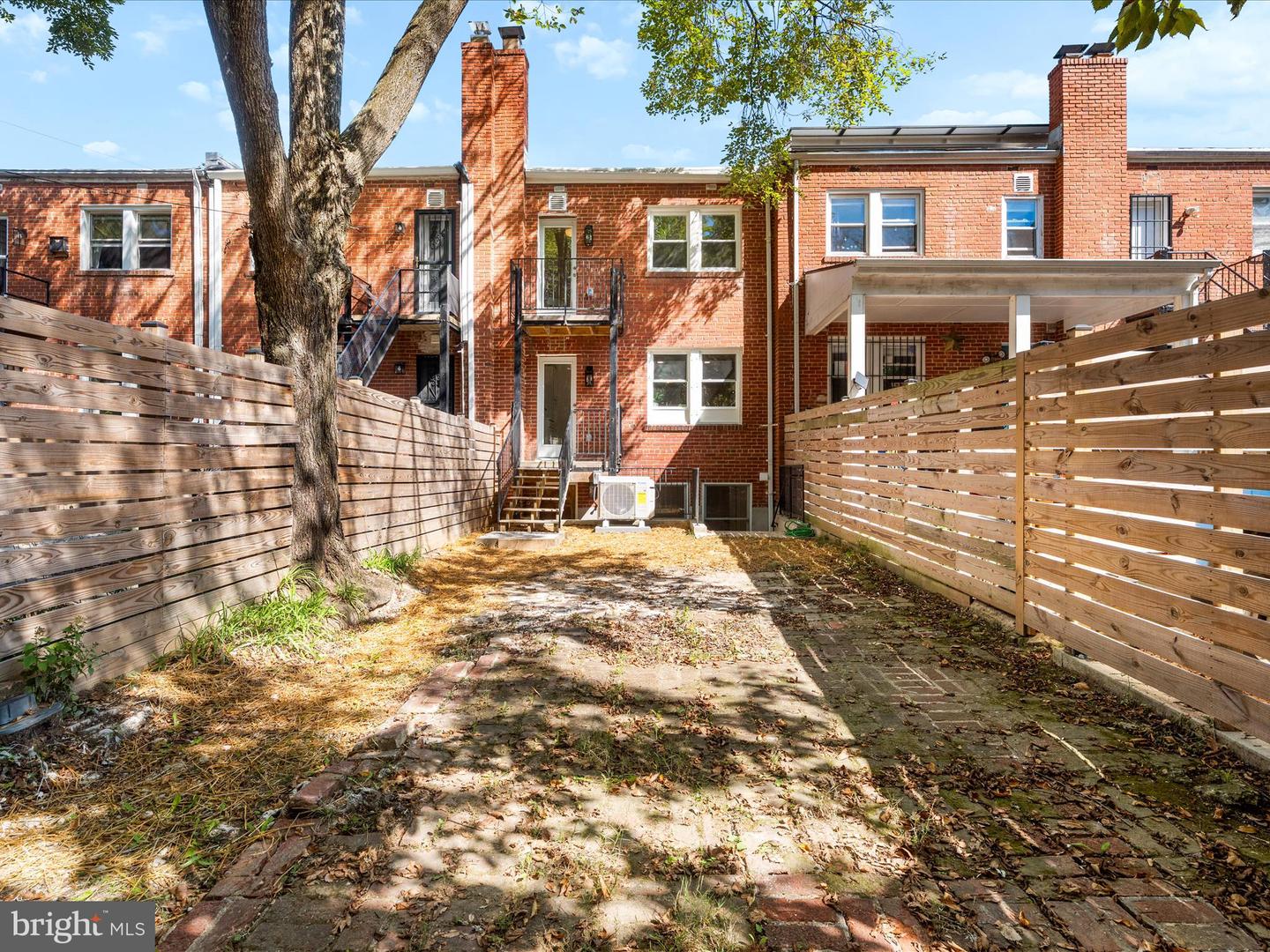 30 FARRAGUT PL NW, WASHINGTON, District Of Columbia 20011, 4 Bedrooms Bedrooms, ,3 BathroomsBathrooms,Residential,For sale,30 FARRAGUT PL NW,DCDC2225868 MLS # DCDC2225868
