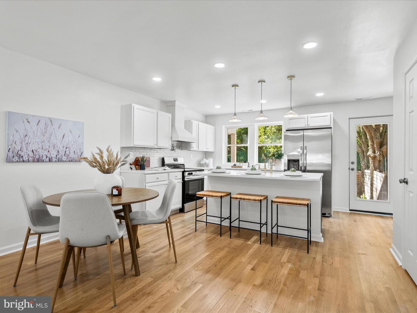 30 FARRAGUT PL NW, WASHINGTON, District Of Columbia 20011, 4 Bedrooms Bedrooms, ,3 BathroomsBathrooms,Residential,For sale,30 FARRAGUT PL NW,DCDC2225868 MLS # DCDC2225868