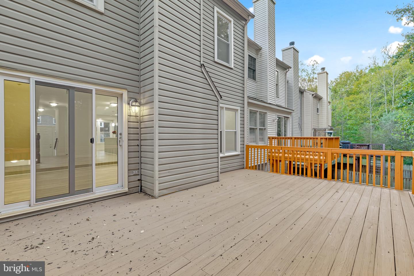 8108 SQUIRREL RUN RD, SPRINGFIELD, Virginia 22152, 3 Bedrooms Bedrooms, ,3 BathroomsBathrooms,Residential,For sale,8108 SQUIRREL RUN RD,VAFX2273172 MLS # VAFX2273172