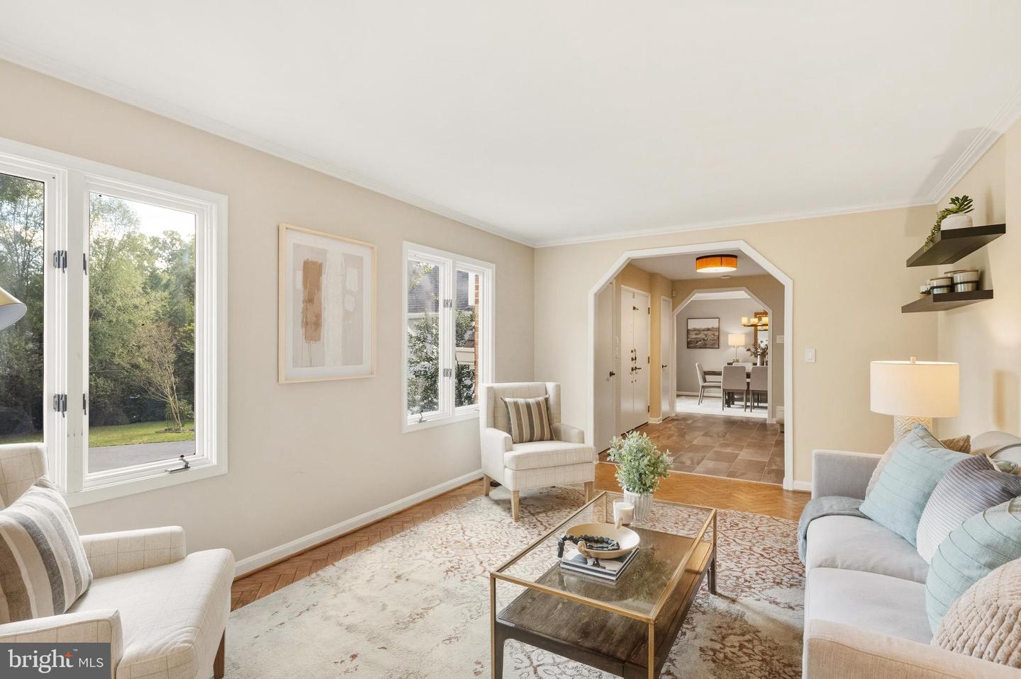 2352 CEDAR LN, VIENNA, Virginia 22182, 4 Bedrooms Bedrooms, ,3 BathroomsBathrooms,Residential,For sale,2352 CEDAR LN,VAFX2273198 MLS # VAFX2273198