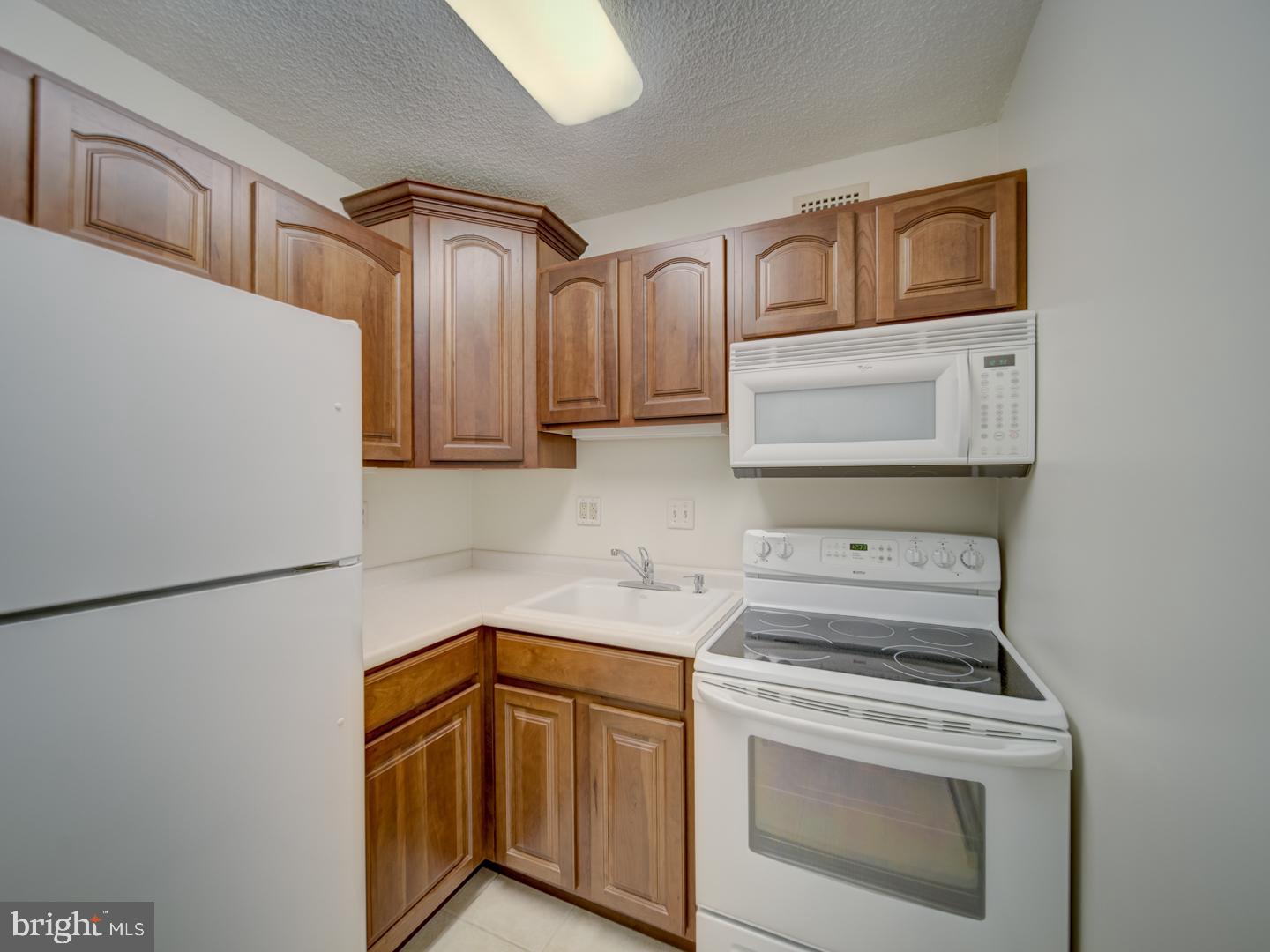 2059 HUNTINGTON AVE #300, ALEXANDRIA, Virginia 22303, ,1 BathroomBathrooms,Residential,For sale,2059 HUNTINGTON AVE #300,VAFX2273394 MLS # VAFX2273394